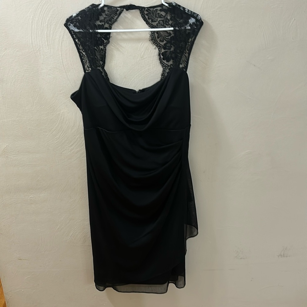 Dressbarn Signature Valerie Women’s Size 14 Fitted Cocktail Black Dress